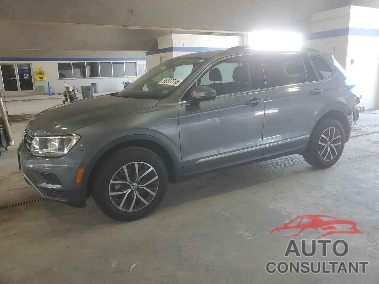 VOLKSWAGEN TIGUAN 2018 - 3VV2B7AX2JM192108