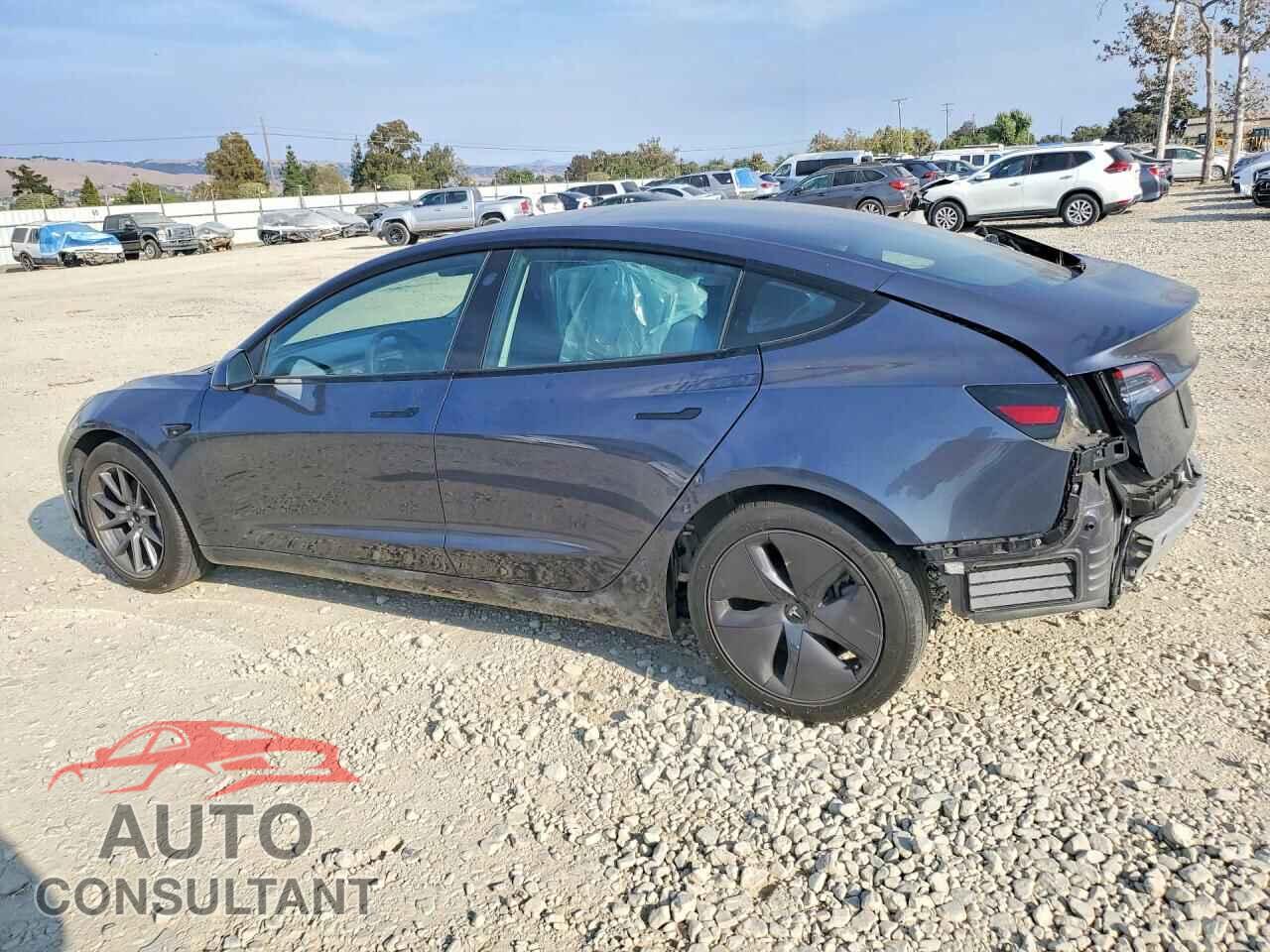 TESLA MODEL 3 2021 - 5YJ3E1EA5MF878200