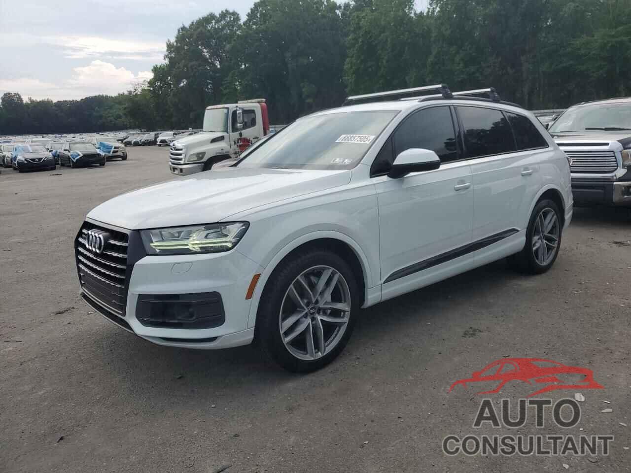 AUDI Q7 2018 - WA1VAAF73JD046200