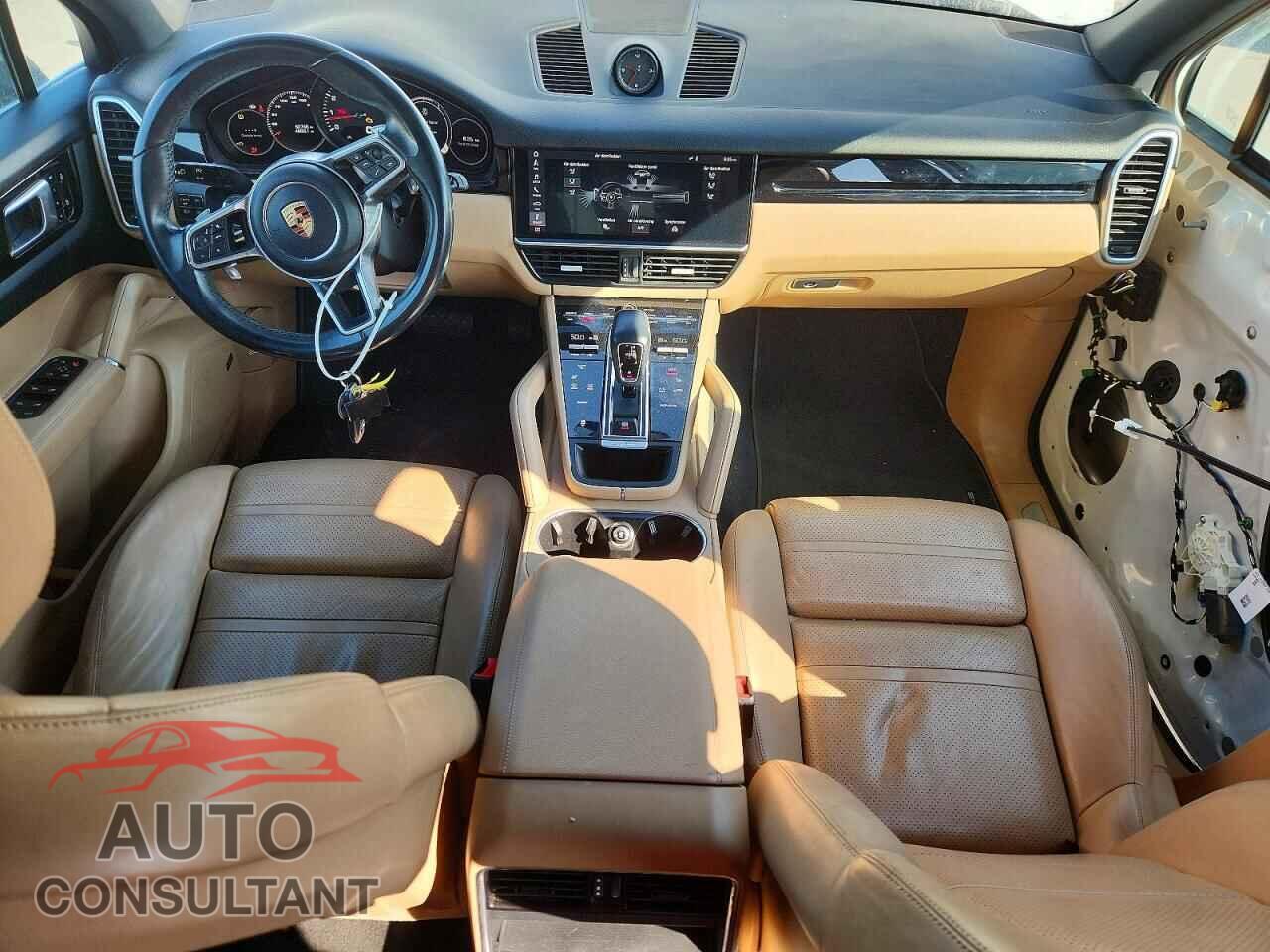 PORSCHE CAYENNE 2019 - WP1AA2AY9KDA12952