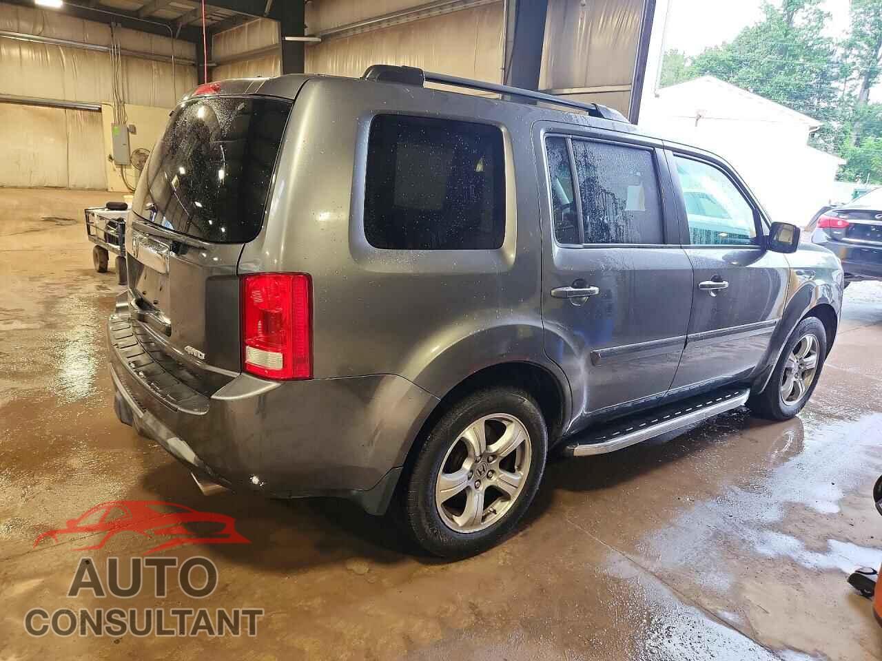 HONDA PILOT 2012 - 5FNYF4H5XCB022733