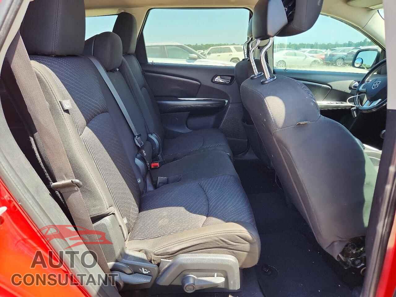 DODGE JOURNEY 2015 - 3C4PDCBB5FT745504