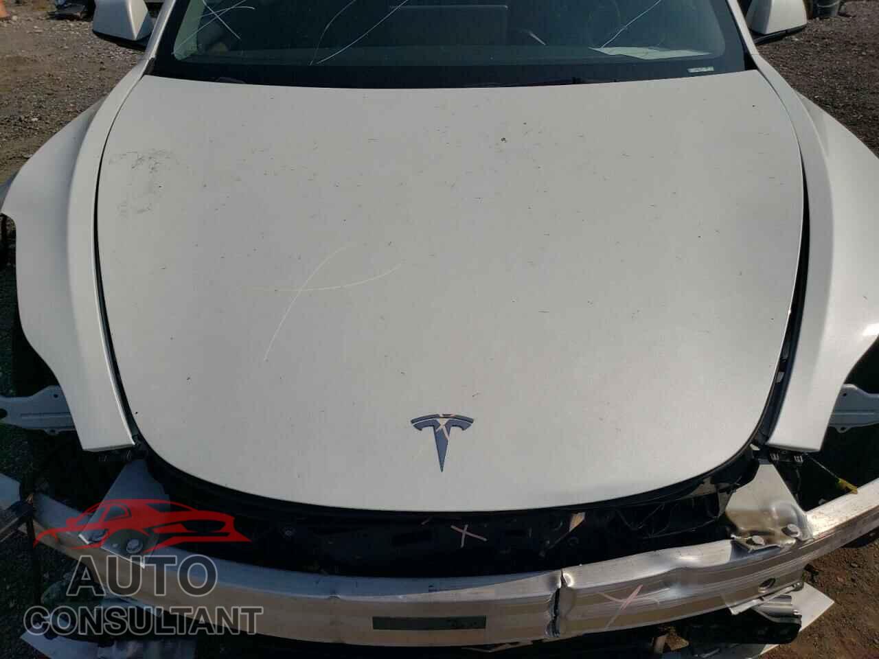 TESLA MODEL 3 2022 - 5YJ3E1EB4NF121489