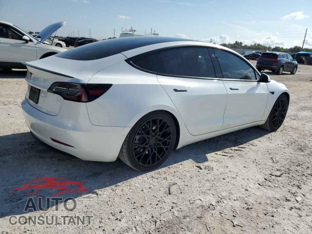TESLA MODEL 3 2021 - 5YJ3E1EA6MF850597