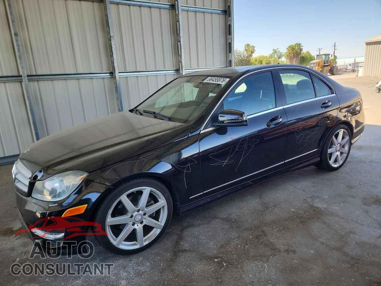 MERCEDES-BENZ C-CLASS 2013 - WDDGF4HB0DR242790