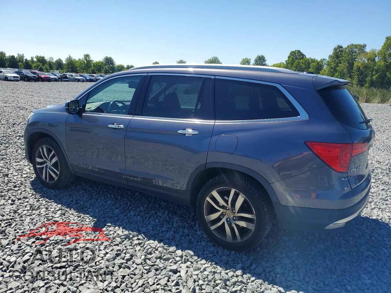 HONDA PILOT 2017 - 5FNYF6H95HB018630