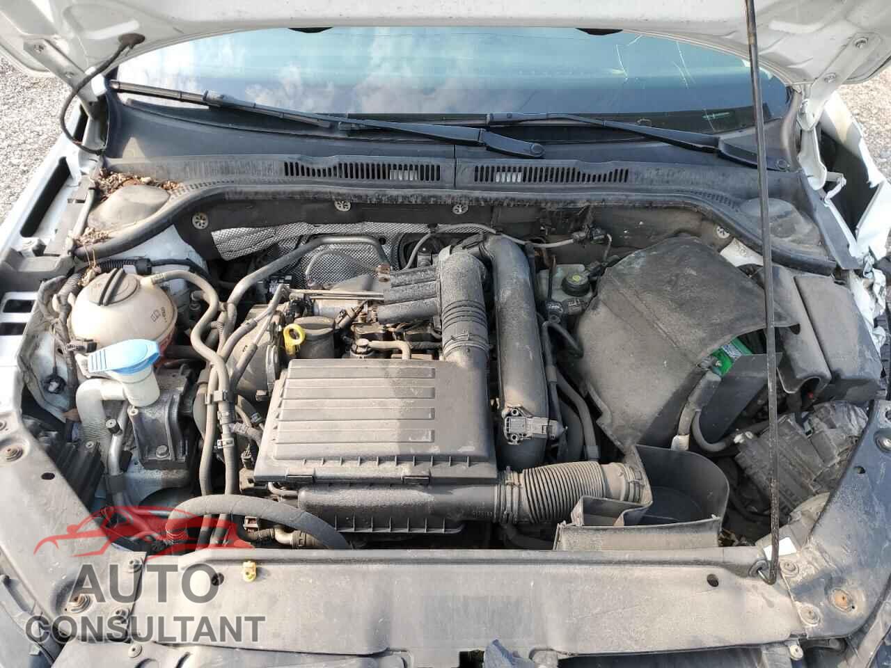 VOLKSWAGEN JETTA 2017 - 3VW2B7AJ5HM350944