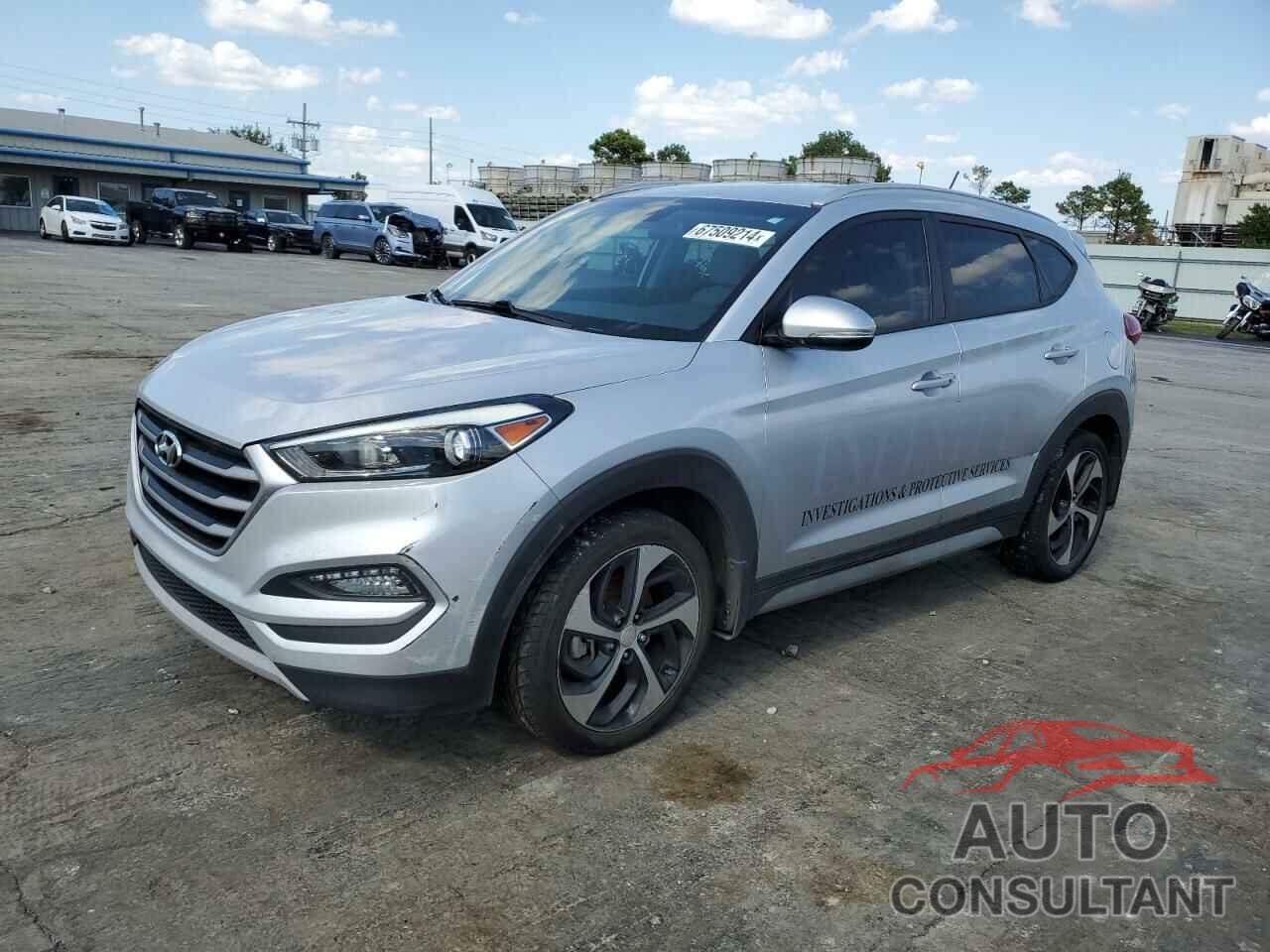 HYUNDAI TUCSON 2017 - KM8J33A21HU376381