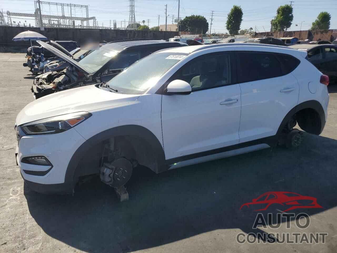 HYUNDAI TUCSON 2018 - KM8J33A44JU655945