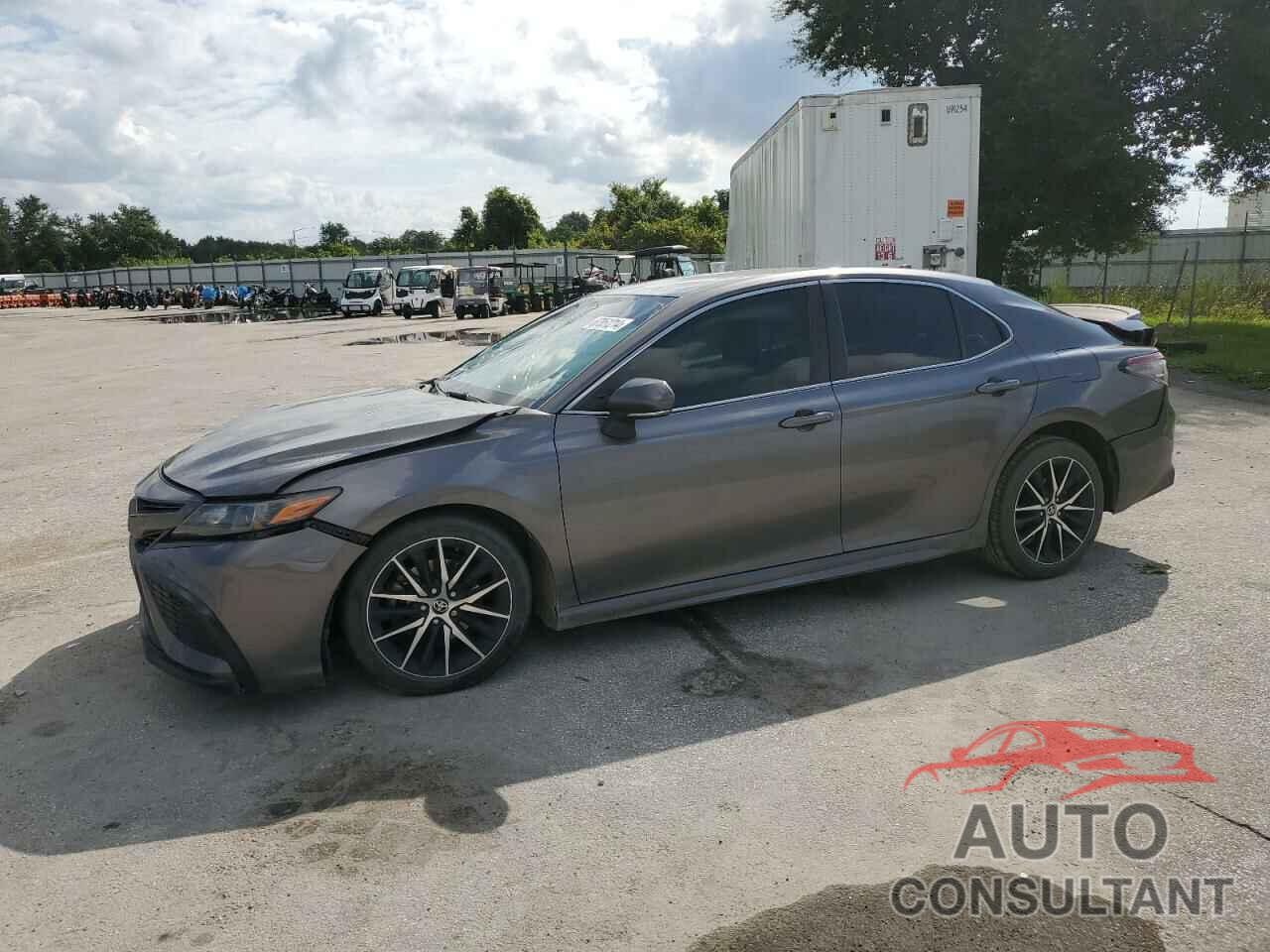 TOYOTA CAMRY 2022 - 4T1G11AK5NU037378