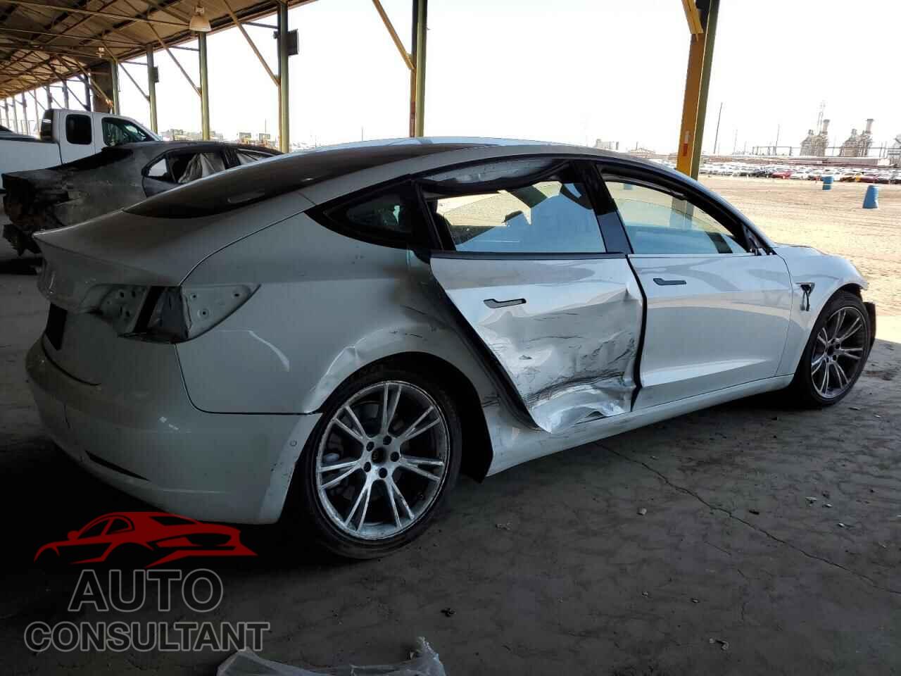 TESLA MODEL 3 2022 - 5YJ3E1EA8NF102208