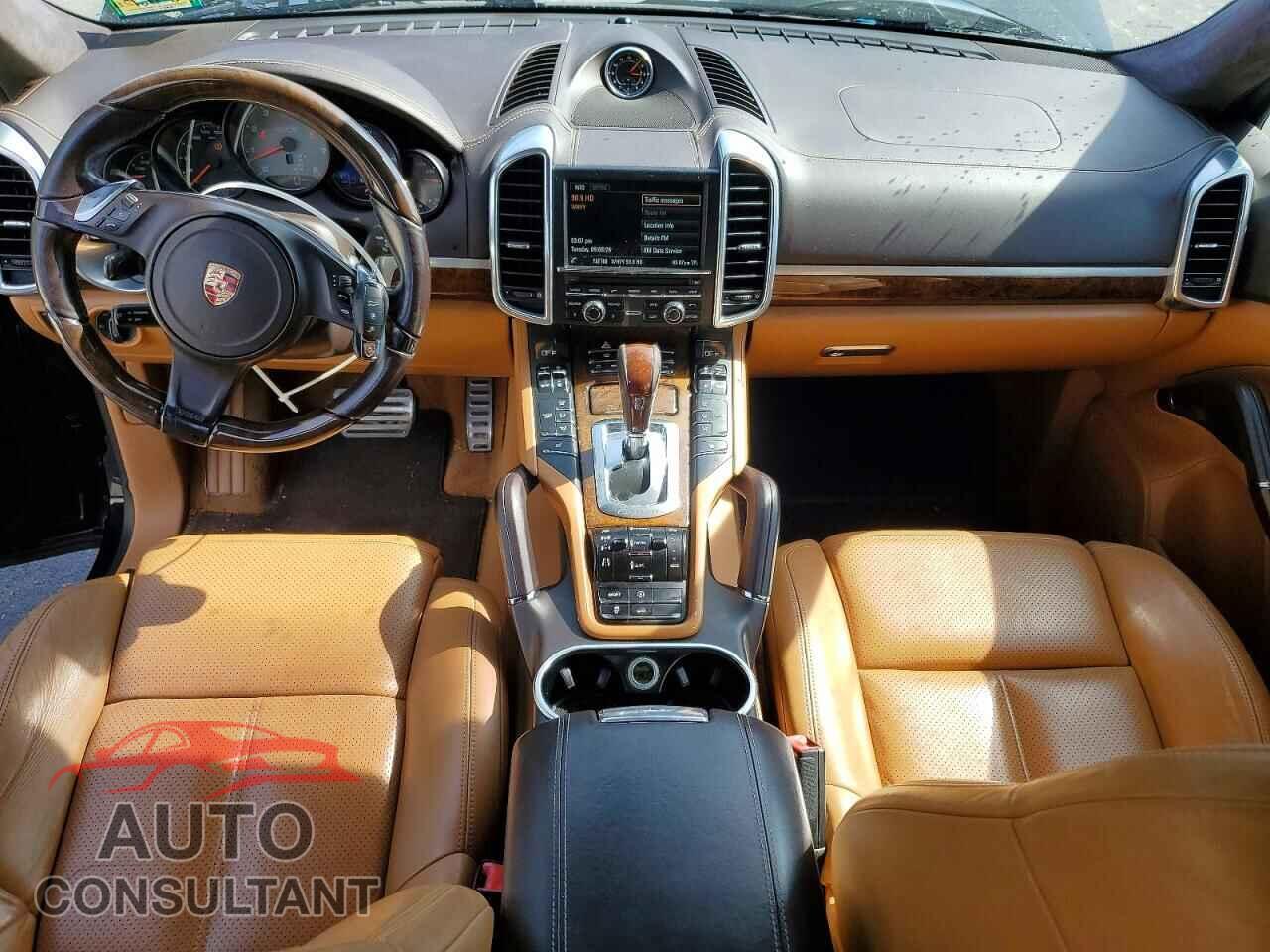PORSCHE CAYENNE 2013 - WP1AD2A22DLA79243