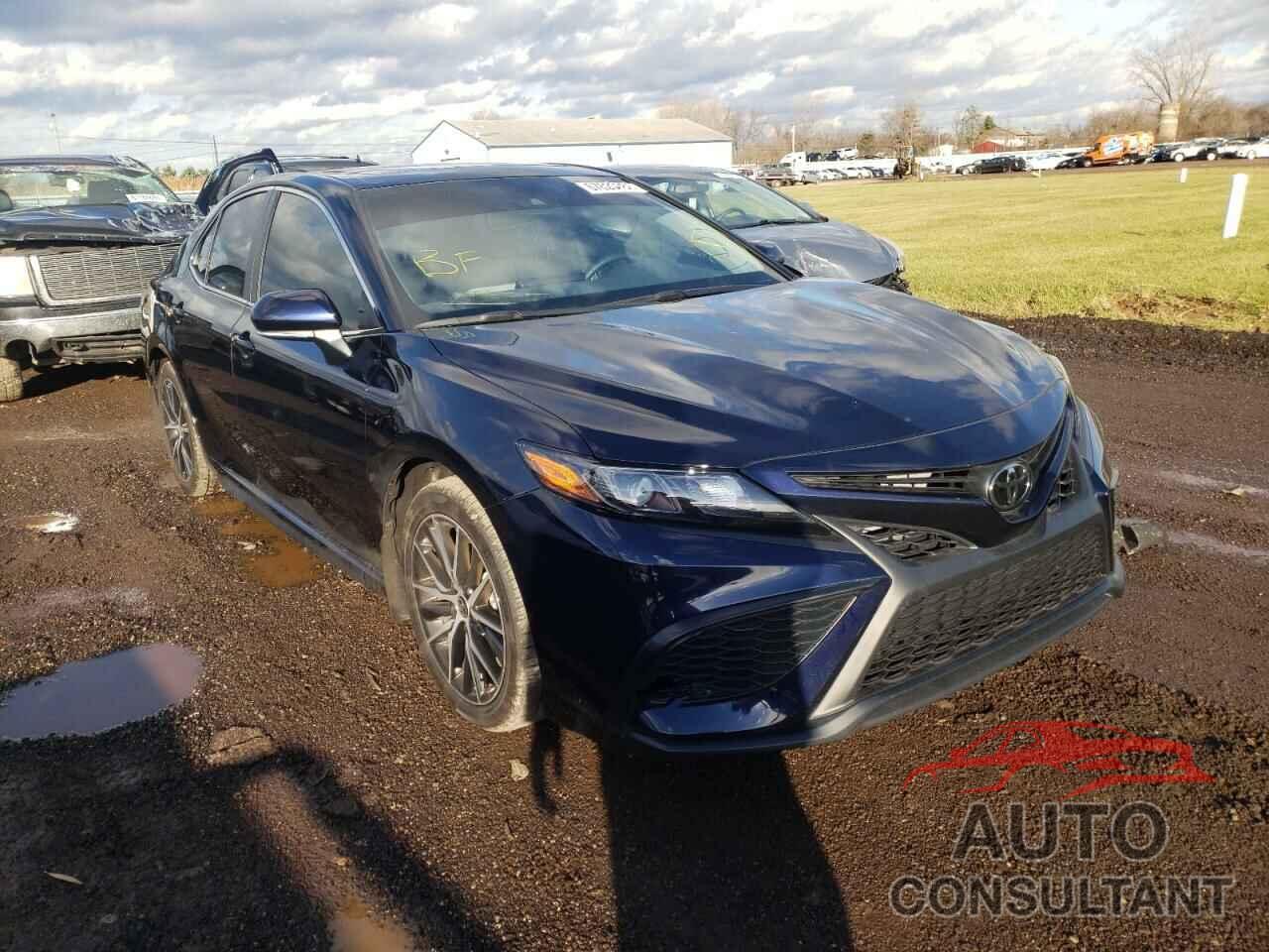 TOYOTA CAMRY 2022 - 4T1T11AK7NU630724