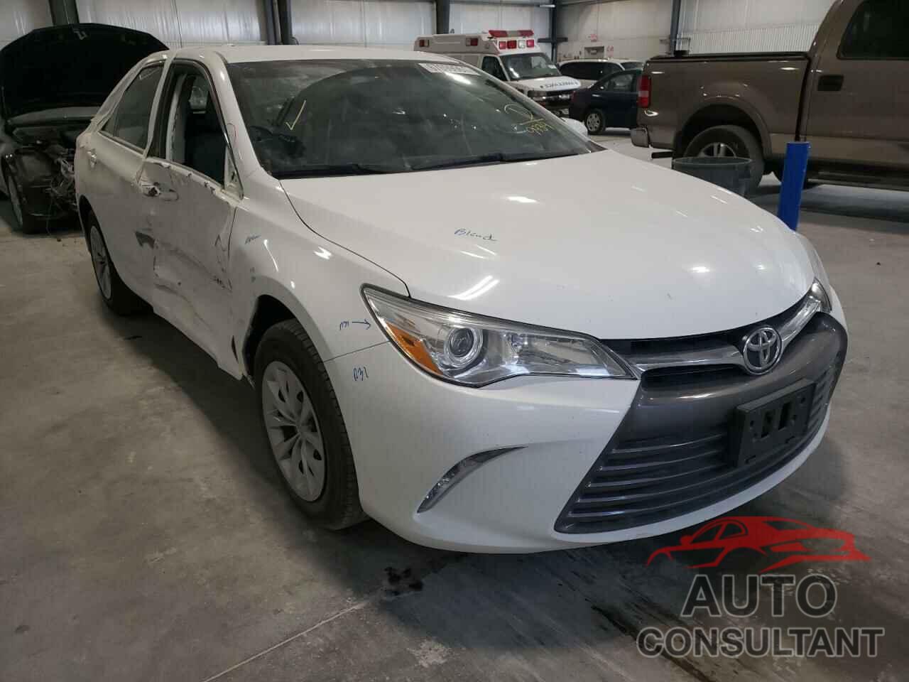 TOYOTA CAMRY 2016 - 4T4BF1FK8GR549939
