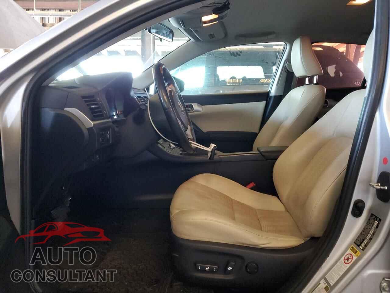LEXUS CT 200 2012 - JTHKD5BH7C2099355