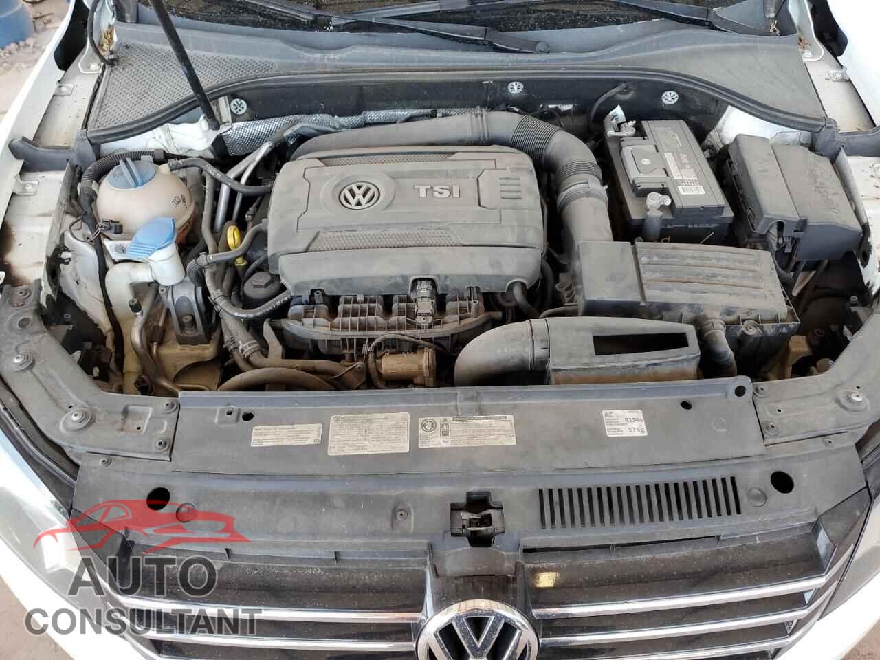VOLKSWAGEN PASSAT 2014 - 1VWAT7A30EC022886