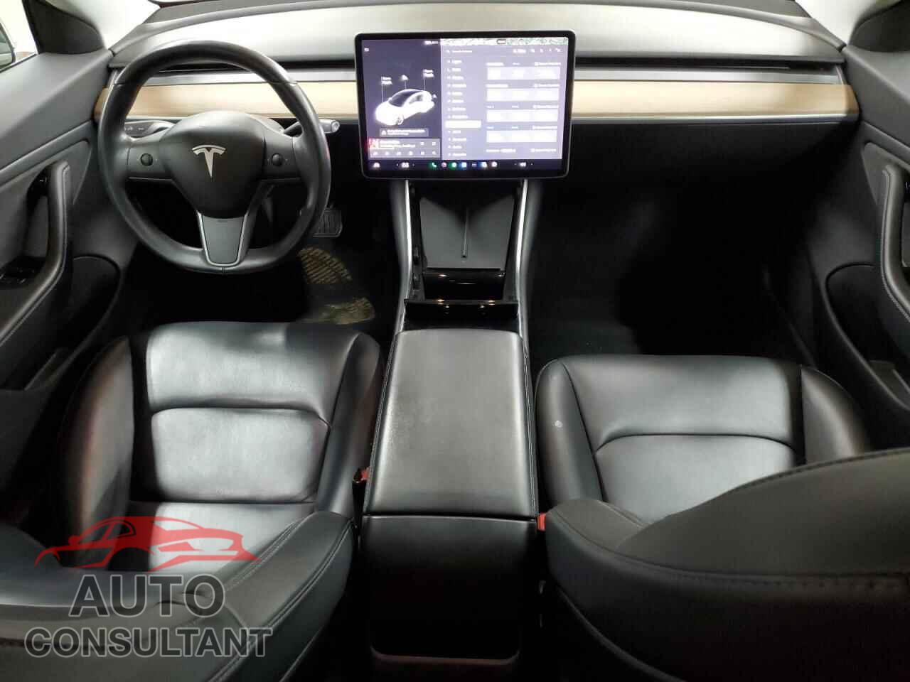 TESLA MODEL 3 2018 - 5YJ3E1EB5JF185745