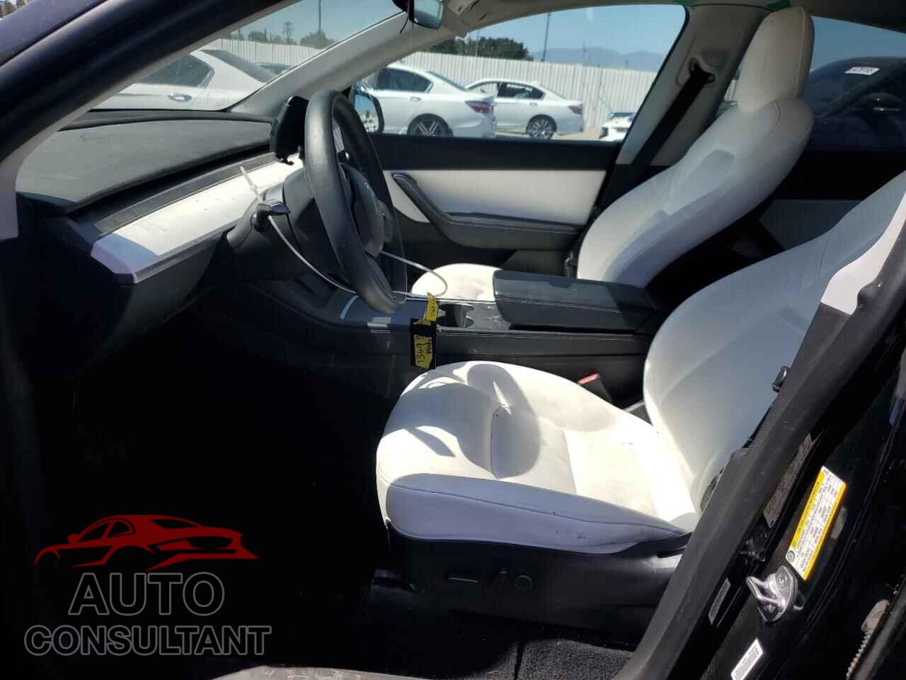 TESLA MODEL Y 2022 - 7SAYGAEE6NF344422