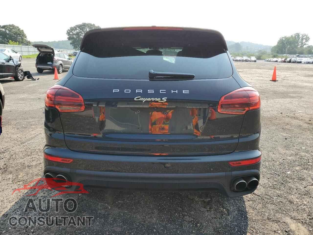 PORSCHE CAYENNE 2015 - WP1AE2A23FLA51628