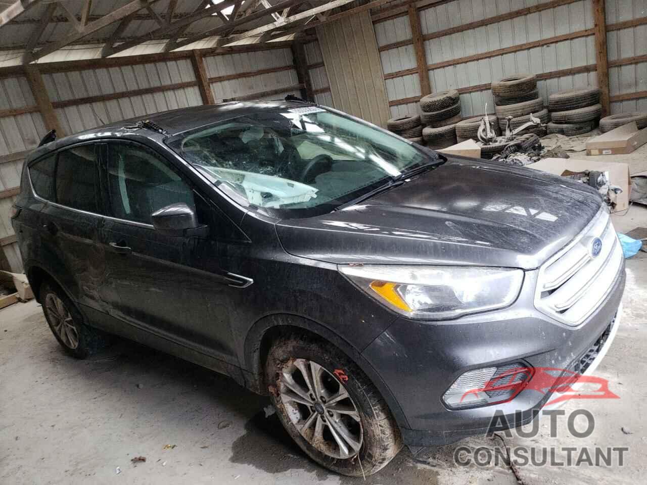 FORD ESCAPE 2018 - 1FMCU0GDXJUB16953