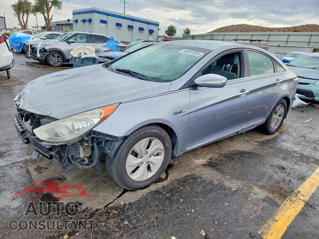 HYUNDAI SONATA 2015 - KMHEC4A41FA128686