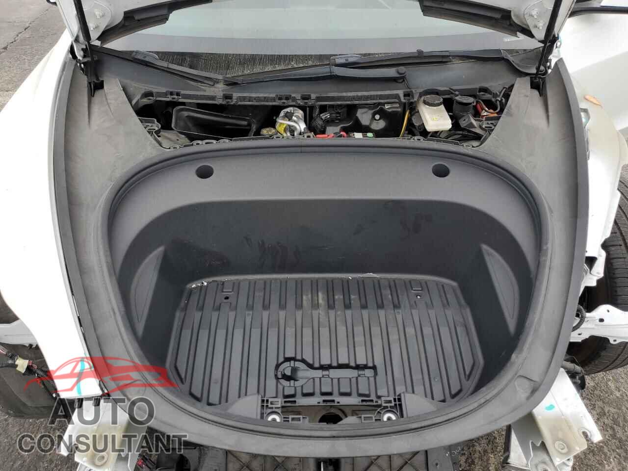 TESLA MODEL 3 2022 - 5YJ3E1EB3NF347314