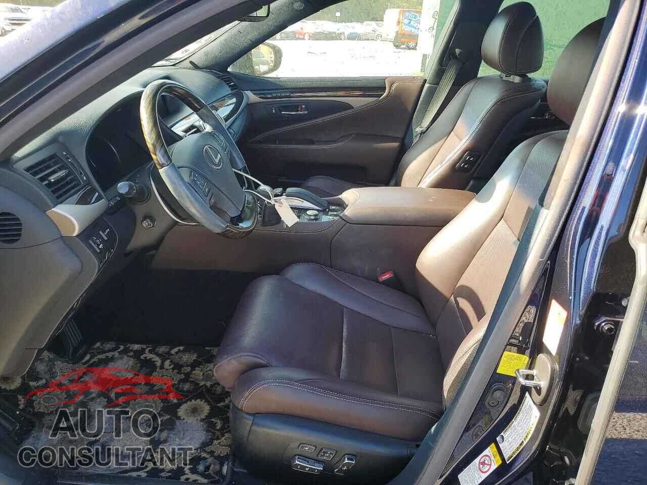 LEXUS LS460 2017 - JTHBL5EF4H5144304