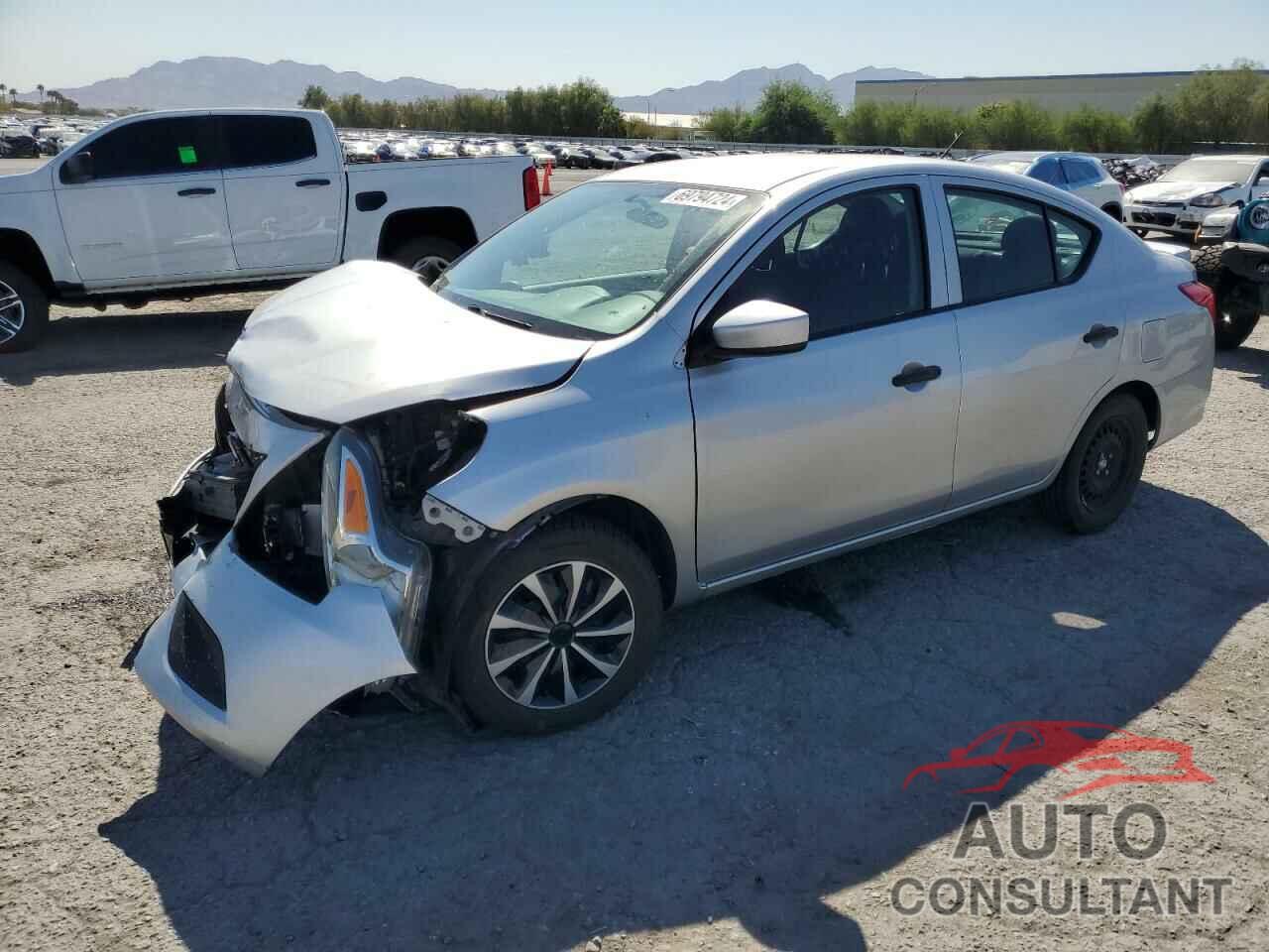 NISSAN VERSA 2019 - 3N1CN7AP1KL829400