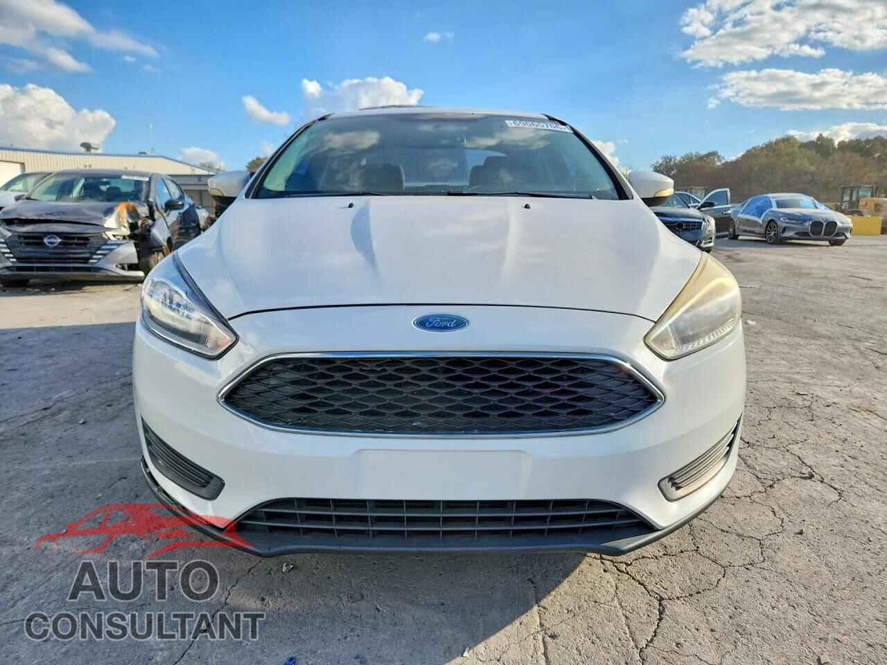 FORD FOCUS 2017 - 1FADP3F28HL224964