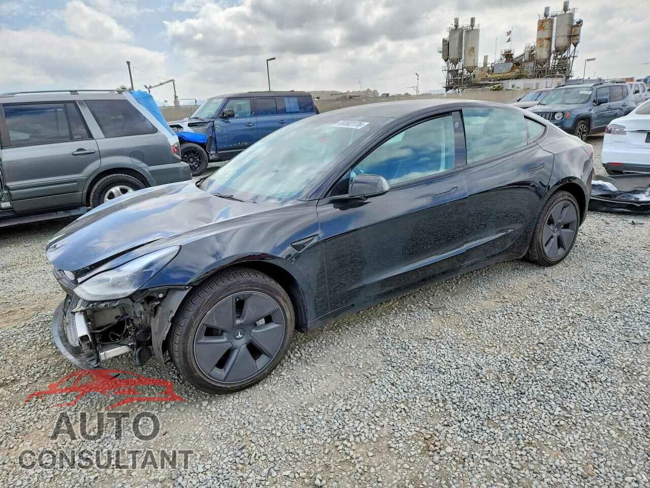TESLA MODEL 3 2023 - 5YJ3E1EA8PF586903