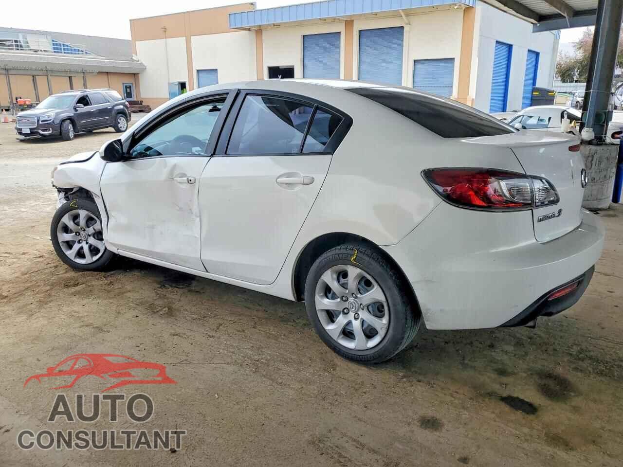 MAZDA 3 2011 - JM1BL1UF3B1423656