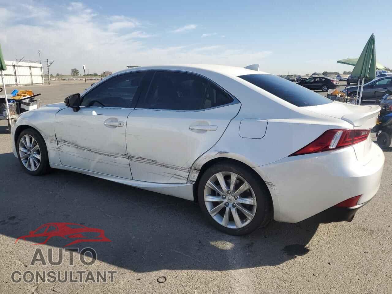 LEXUS IS 2015 - JTHCF1D24F5021750