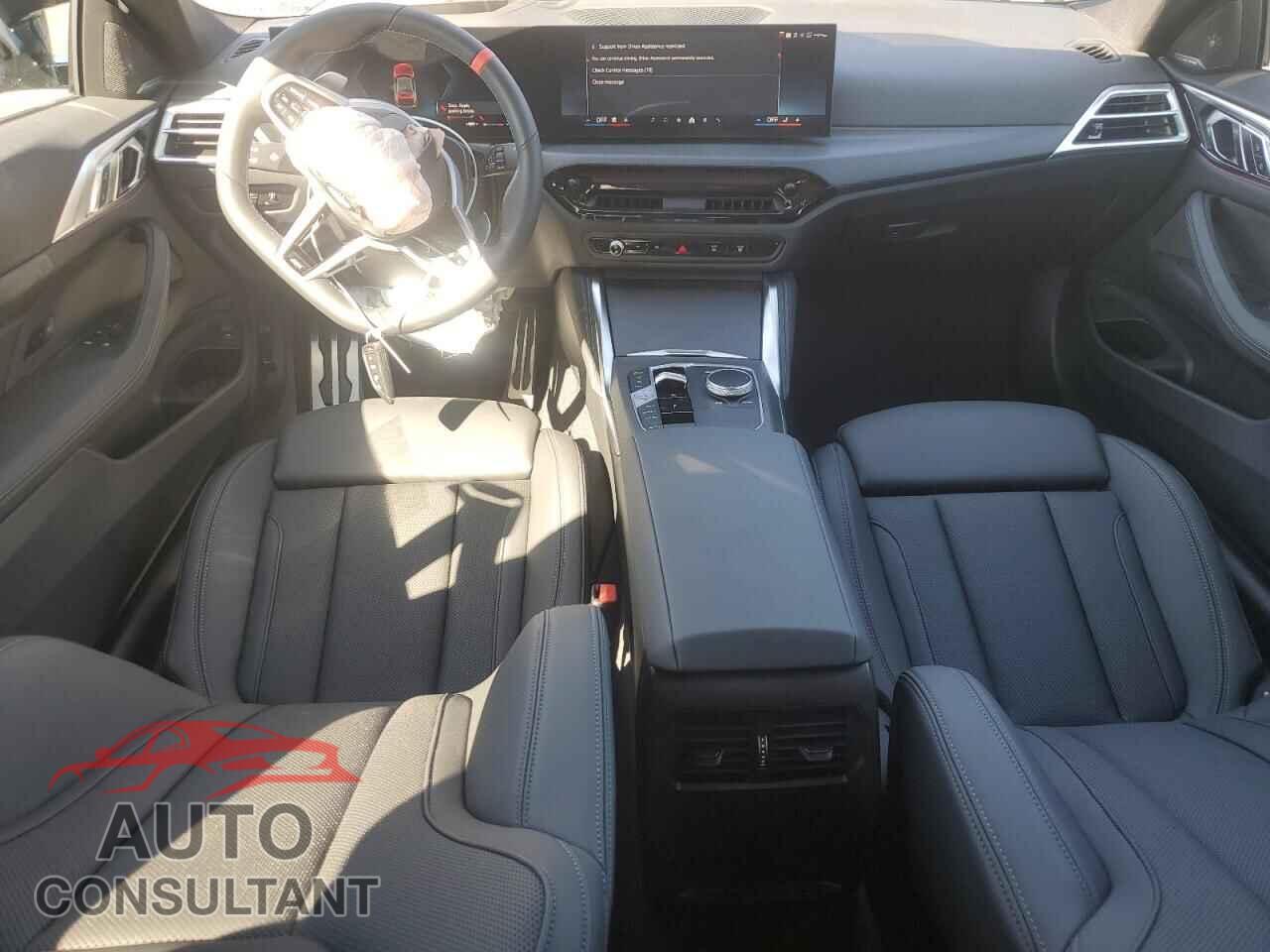 BMW M4 2026 - WBA73DA0XTCV79042
