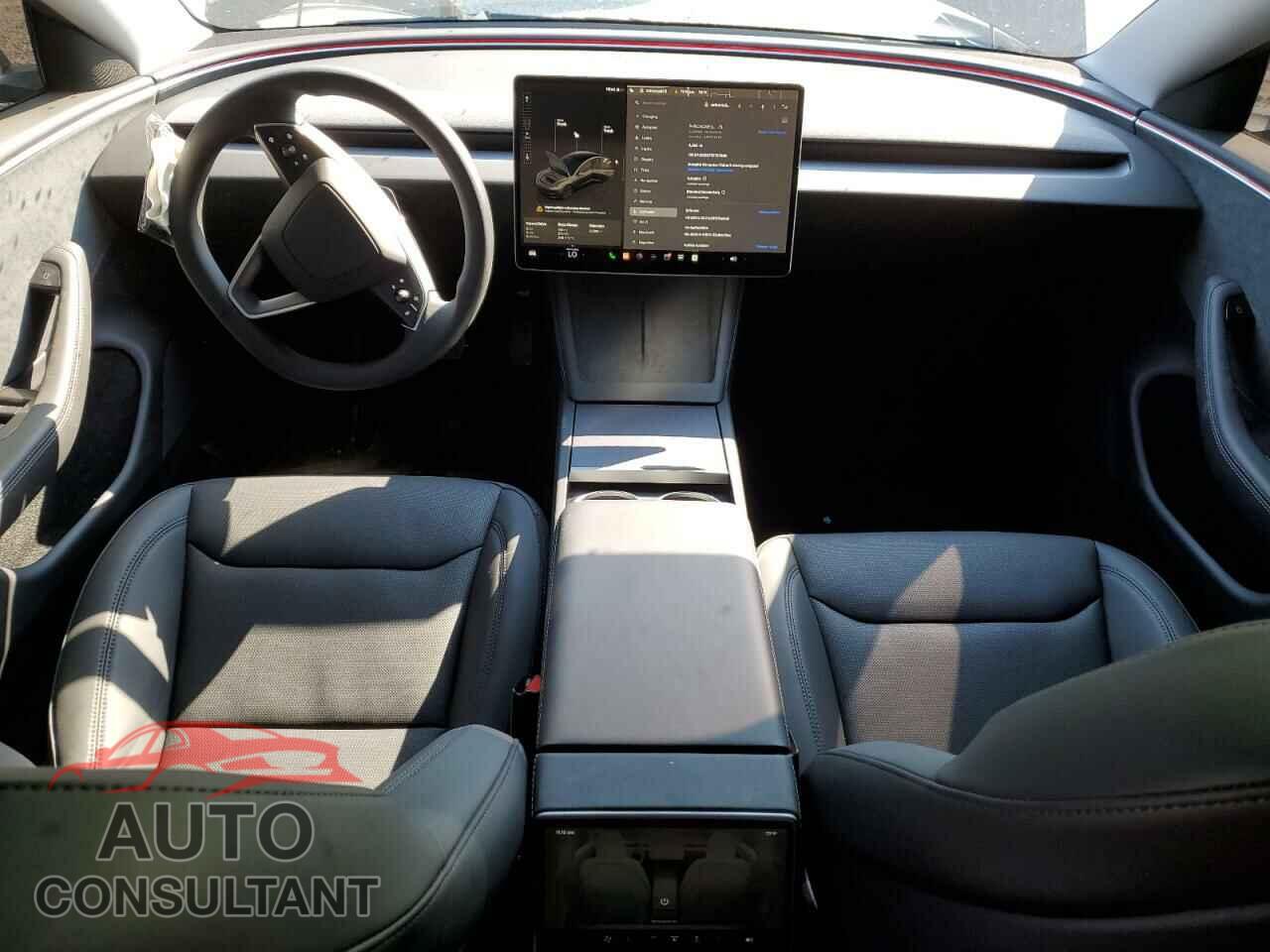 TESLA MODEL 3 2024 - 5YJ3E1EB7RF757006