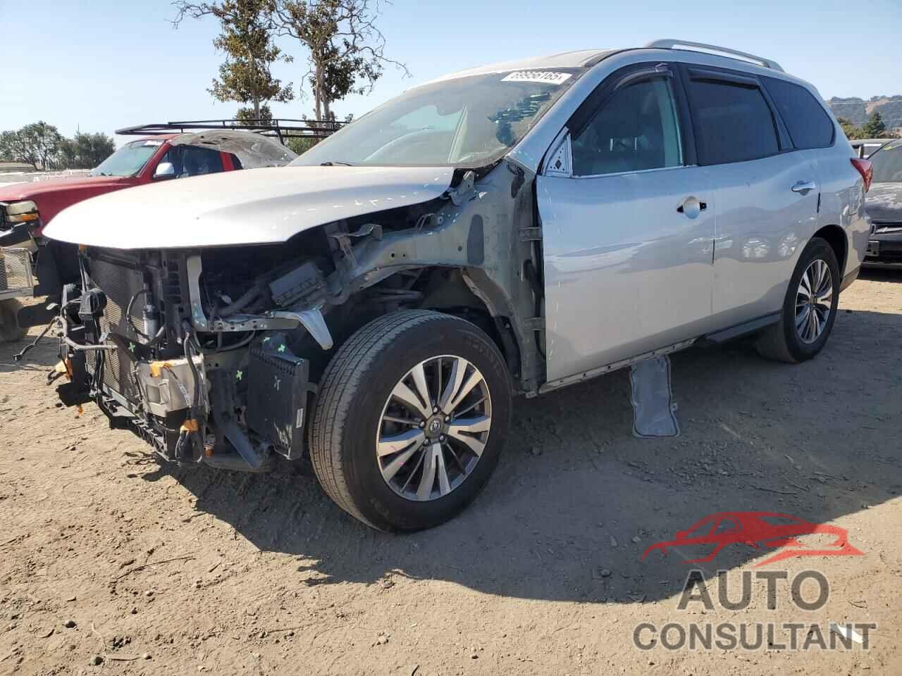 NISSAN PATHFINDER 2019 - 5N1DR2MN4KC595098