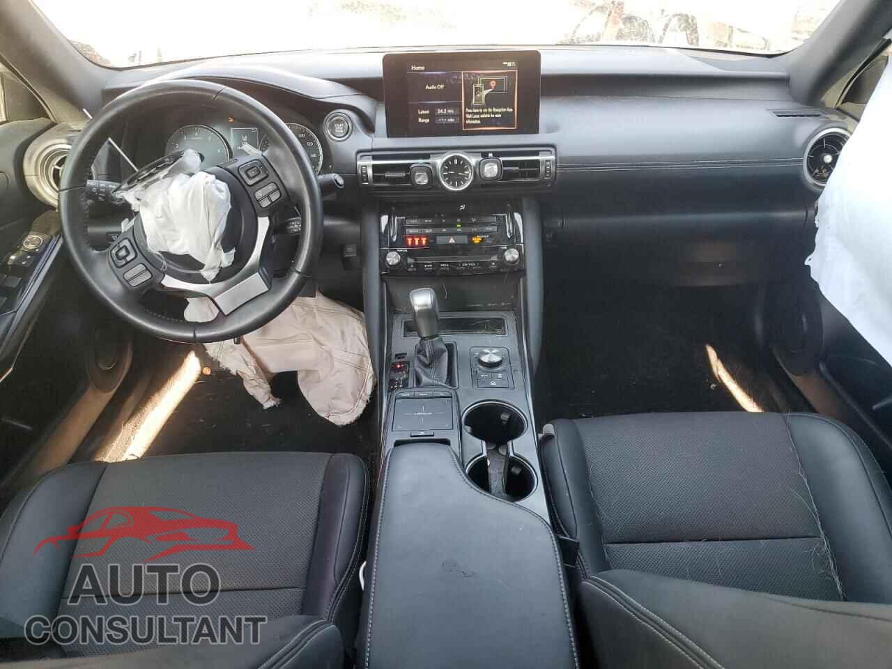 LEXUS IS 2021 - JTHAA1D2XM5111973