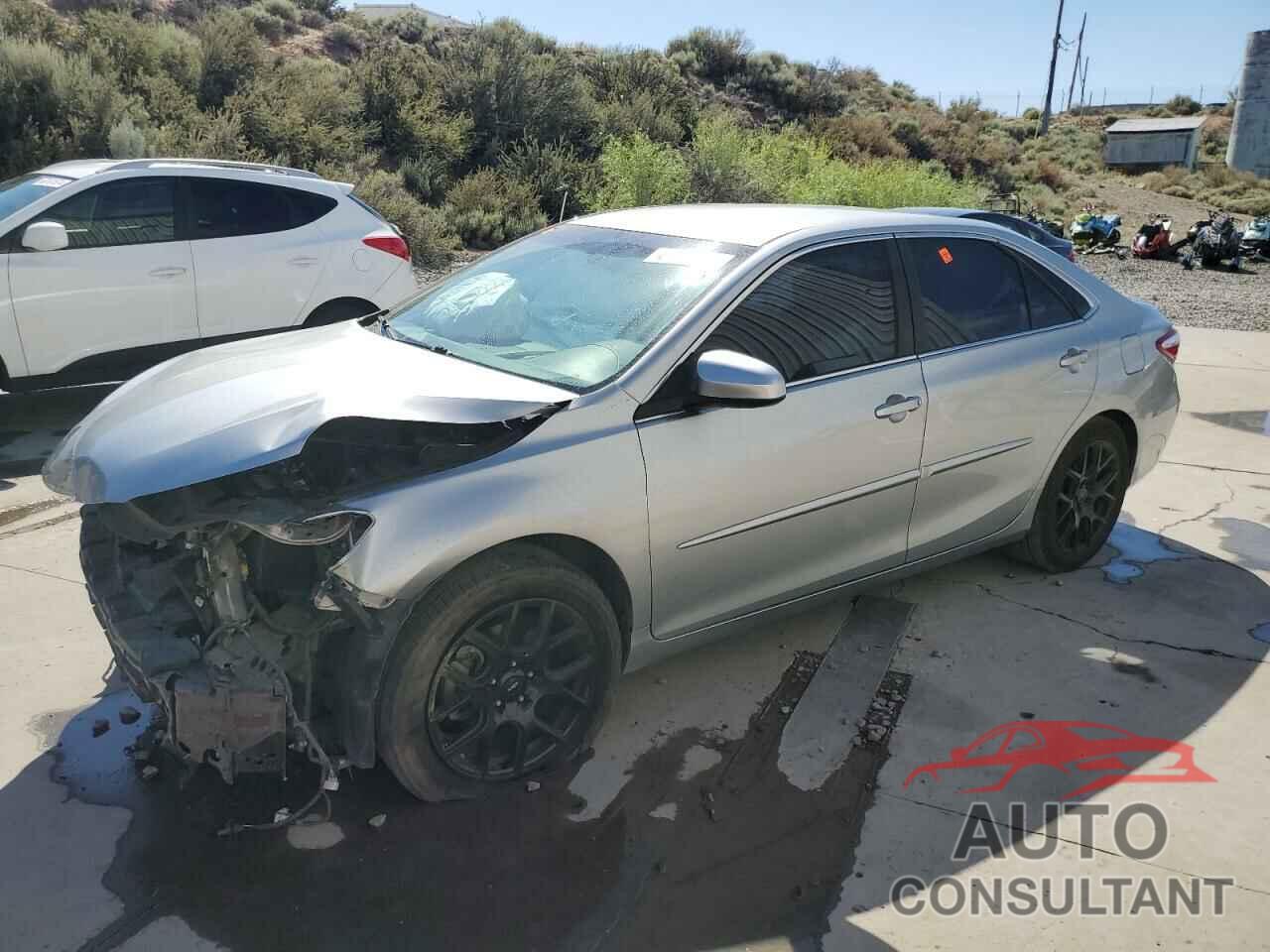 TOYOTA CAMRY 2016 - 4T4BF1FK0GR567593
