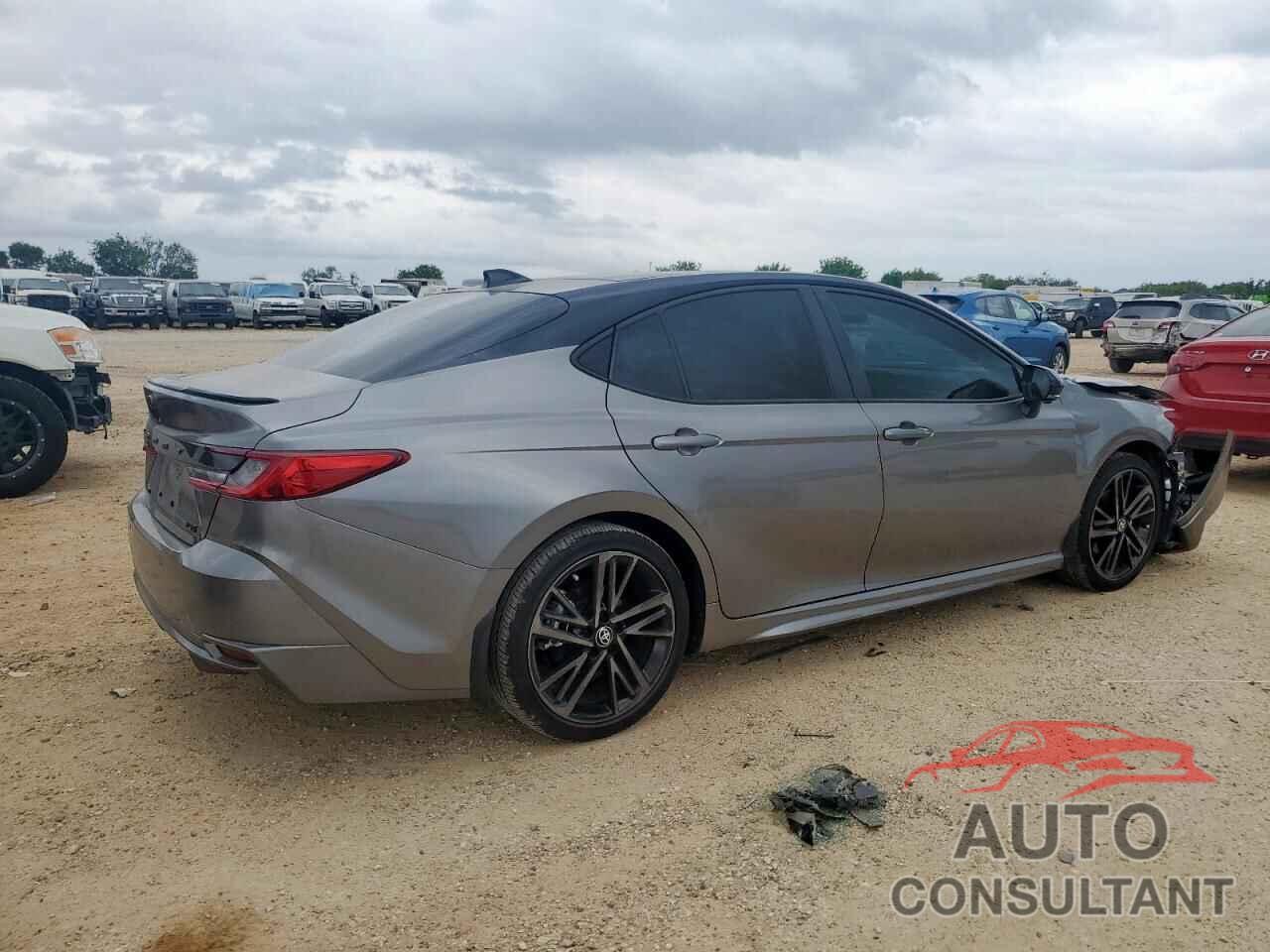 TOYOTA CAMRY 2025 - 4T1DAACK1SU510012