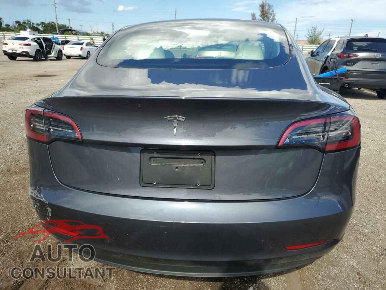 TESLA MODEL 3 2023 - 5YJ3E1EA6PF657600