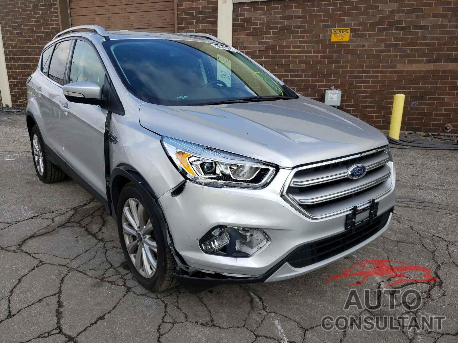 FORD ESCAPE 2017 - 1FMCU0JD3HUA92269