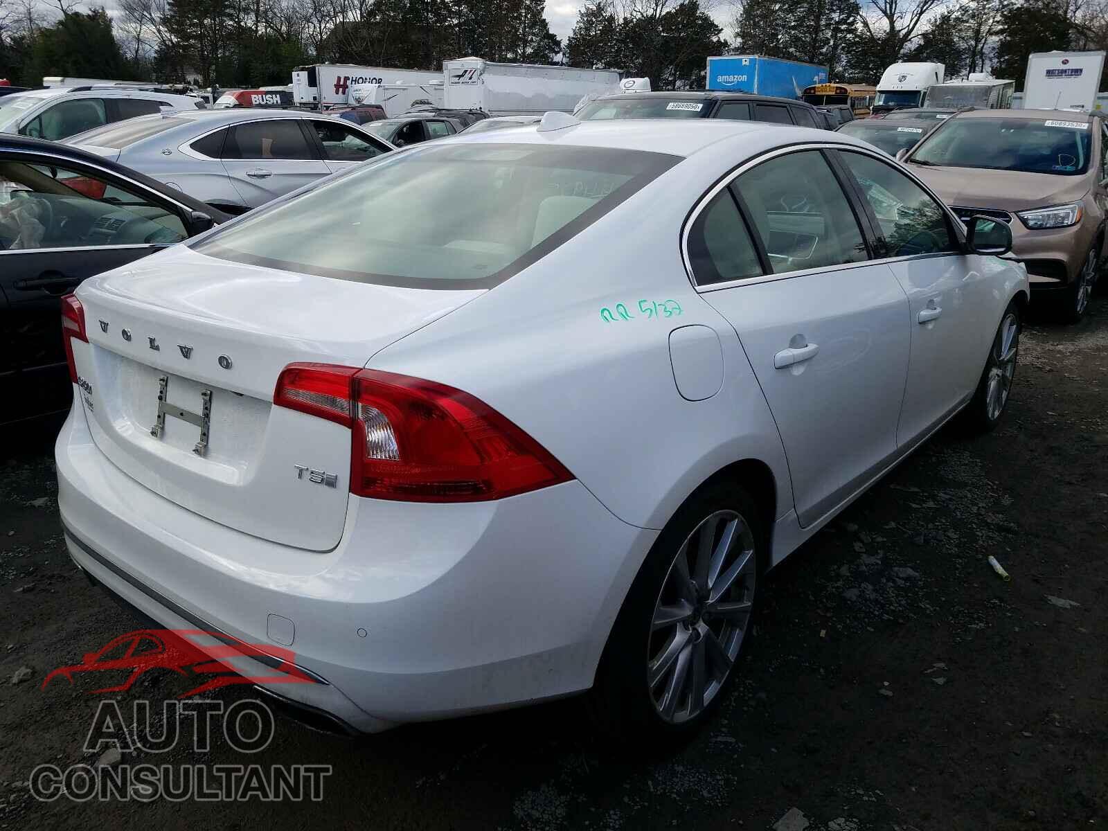 VOLVO S60 2016 - LYV402FKXGB108130