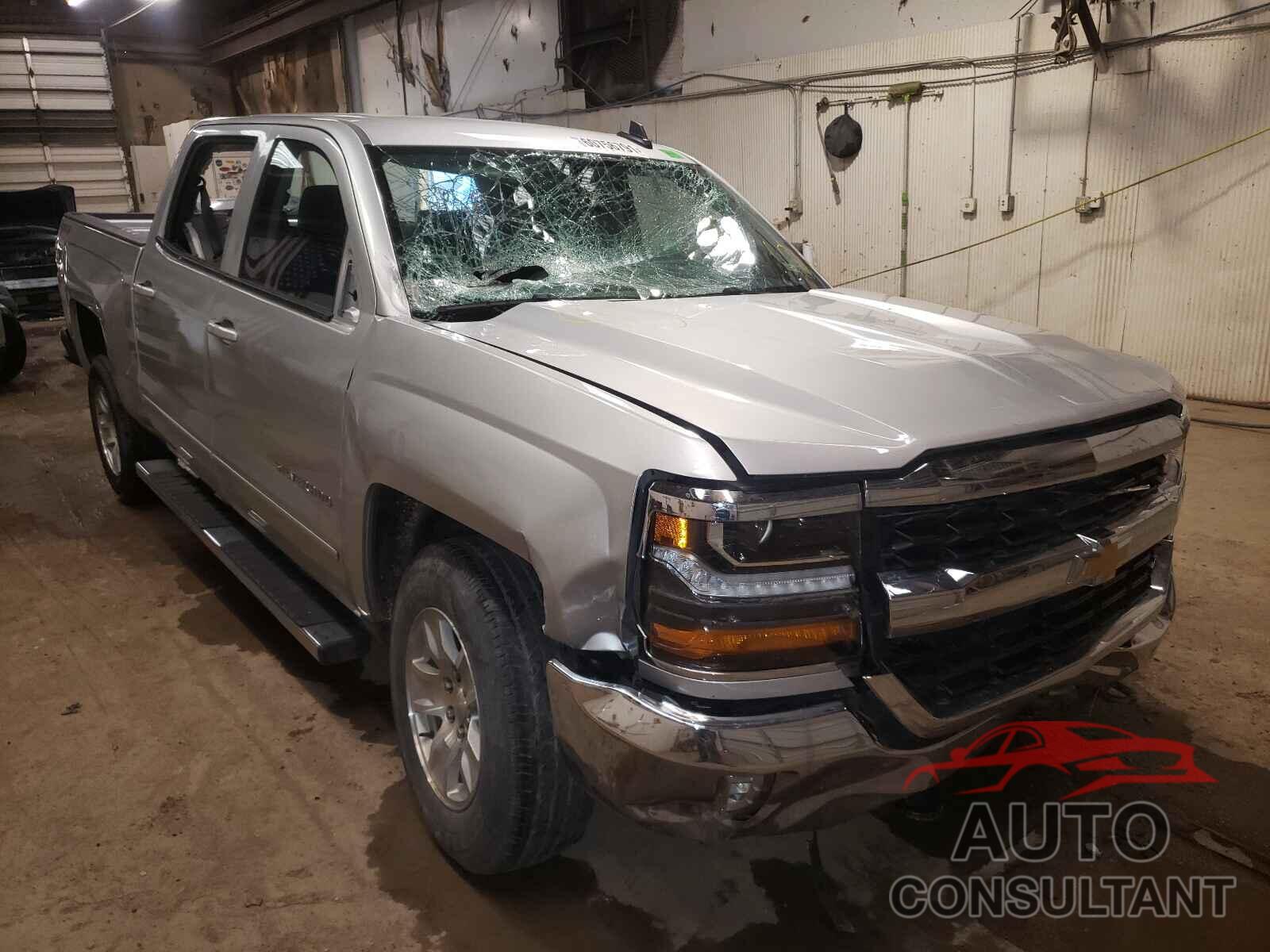 CHEVROLET SILVERADO 2018 - 3GCUKREC6JG609321