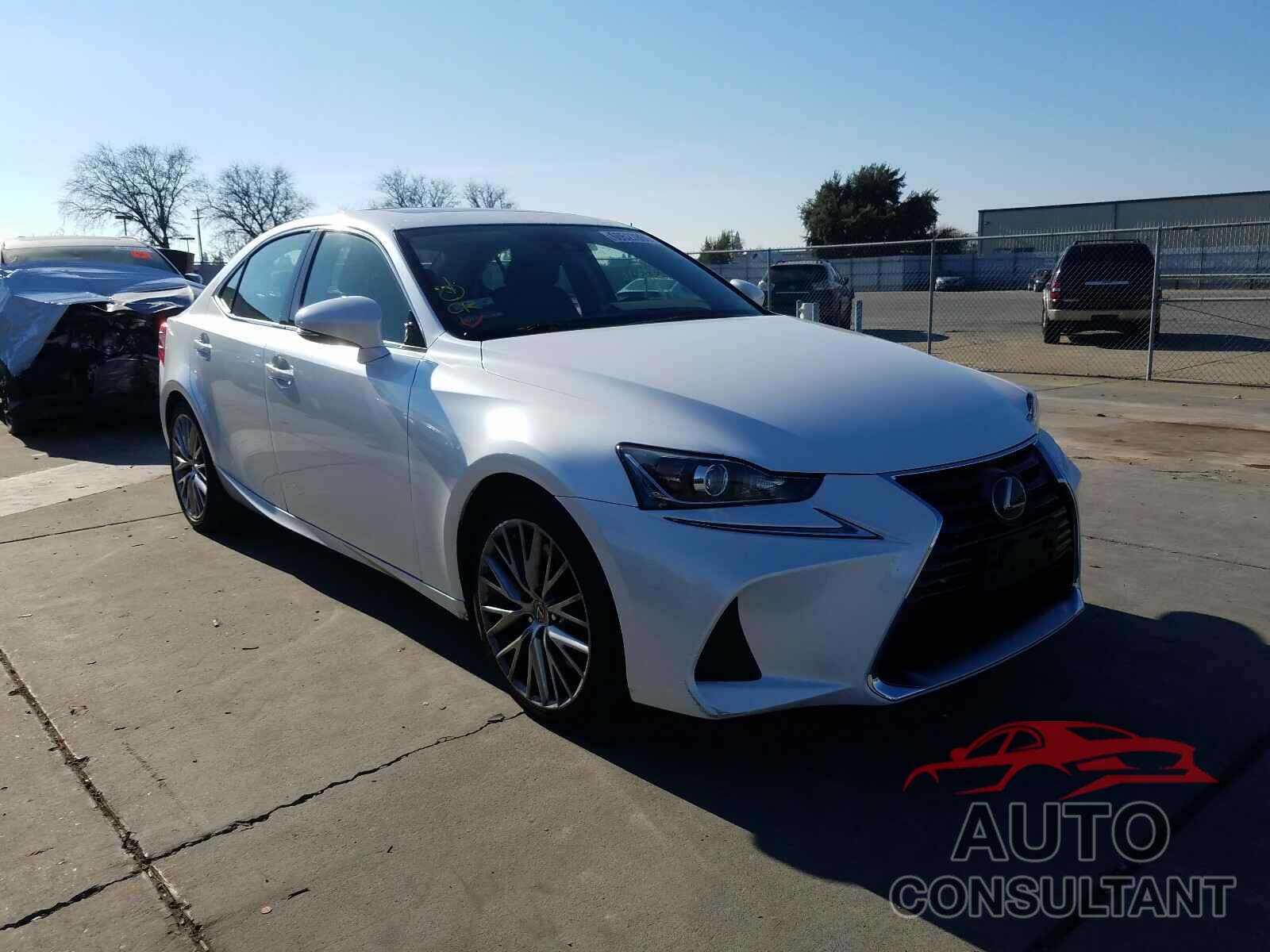 LEXUS IS 2018 - JTHBA1D27J5063171