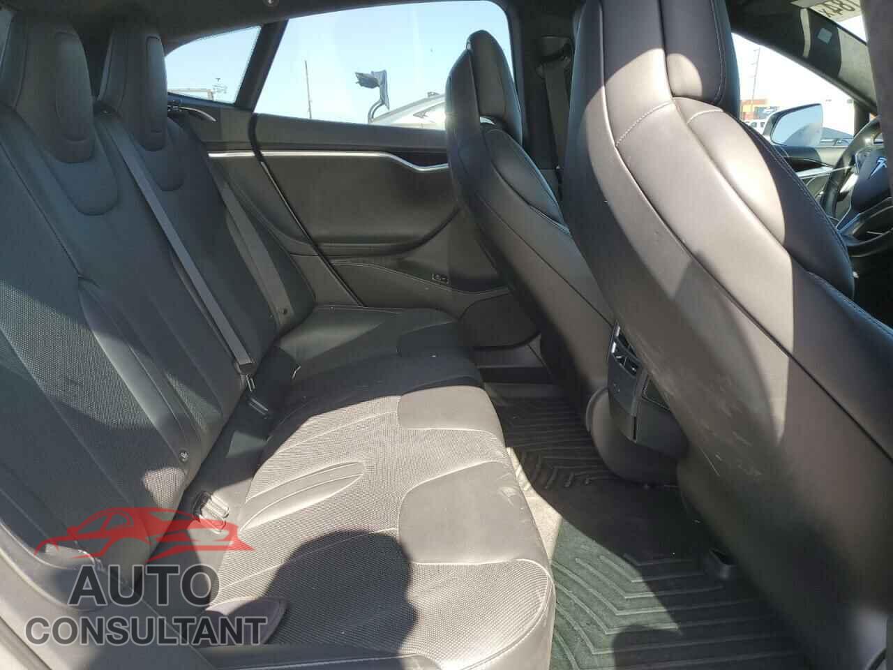 TESLA MODEL S 2016 - 5YJSA1E29GF174019