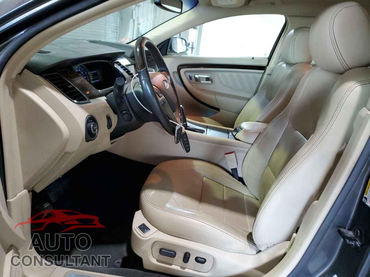 FORD TAURUS 2016 - 1FAHP2F89GG106431