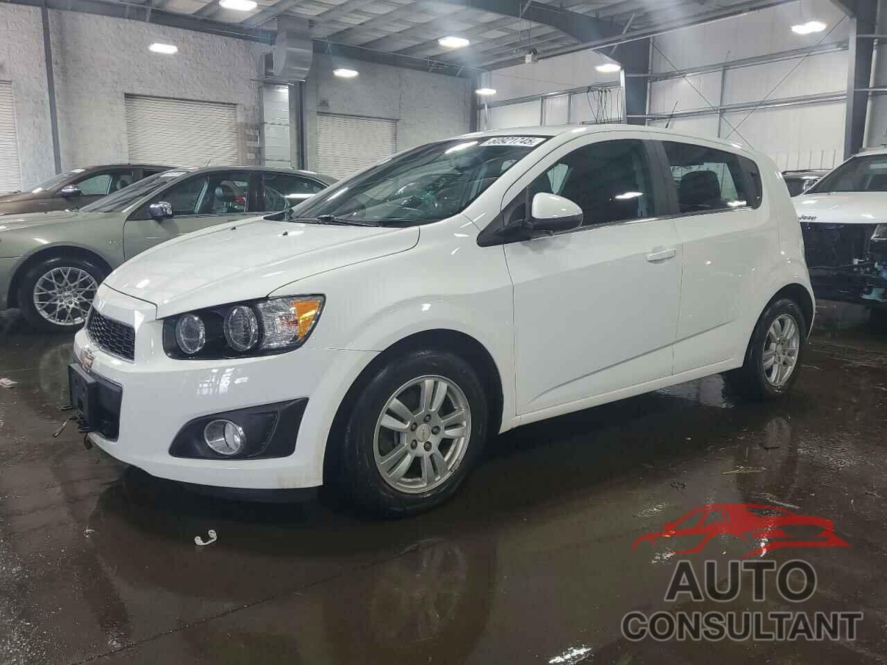 CHEVROLET SONIC 2013 - 1G1JD6SB3D4100918