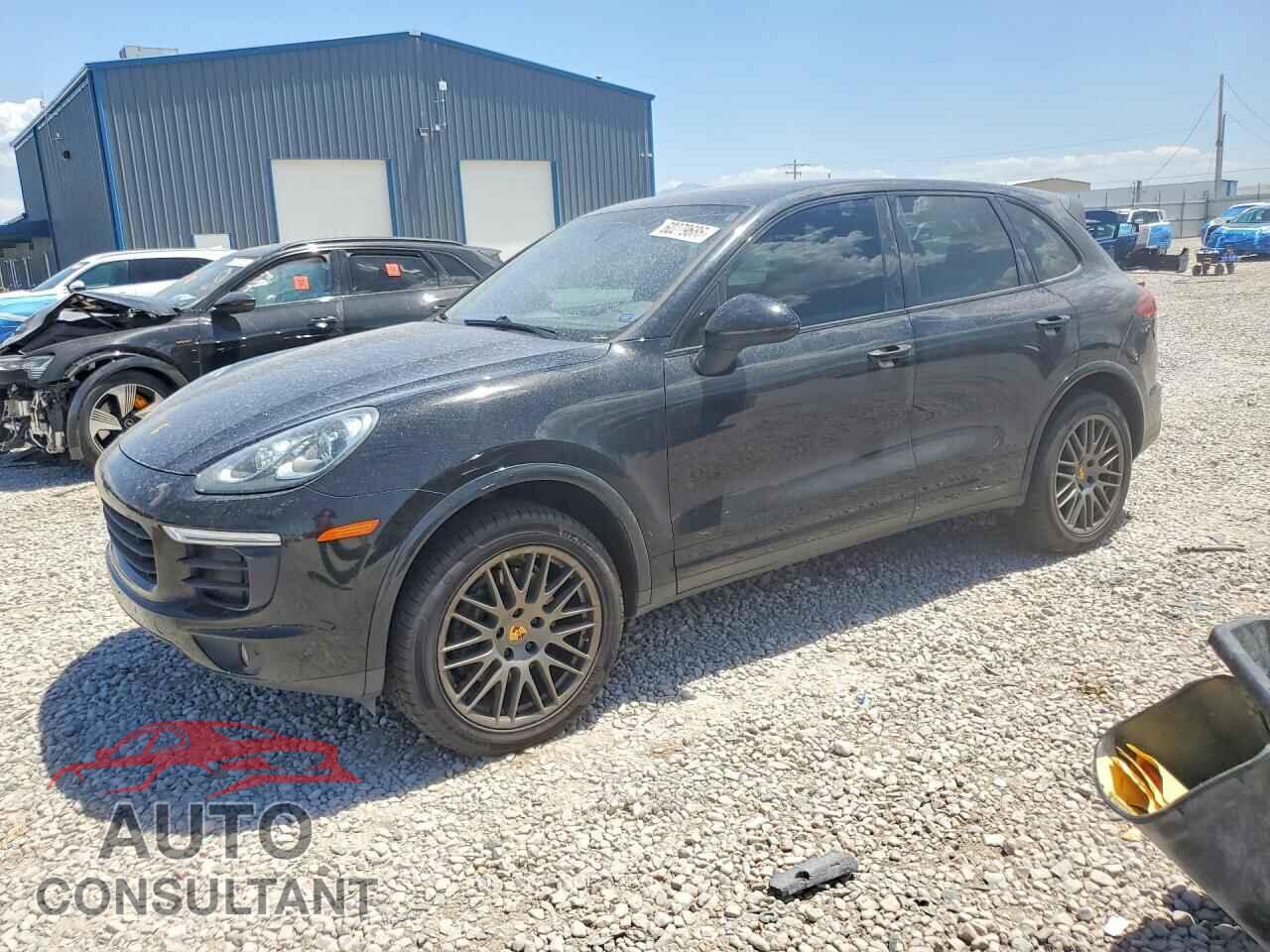 PORSCHE CAYENNE 2017 - WP1AA2A24HKA89969