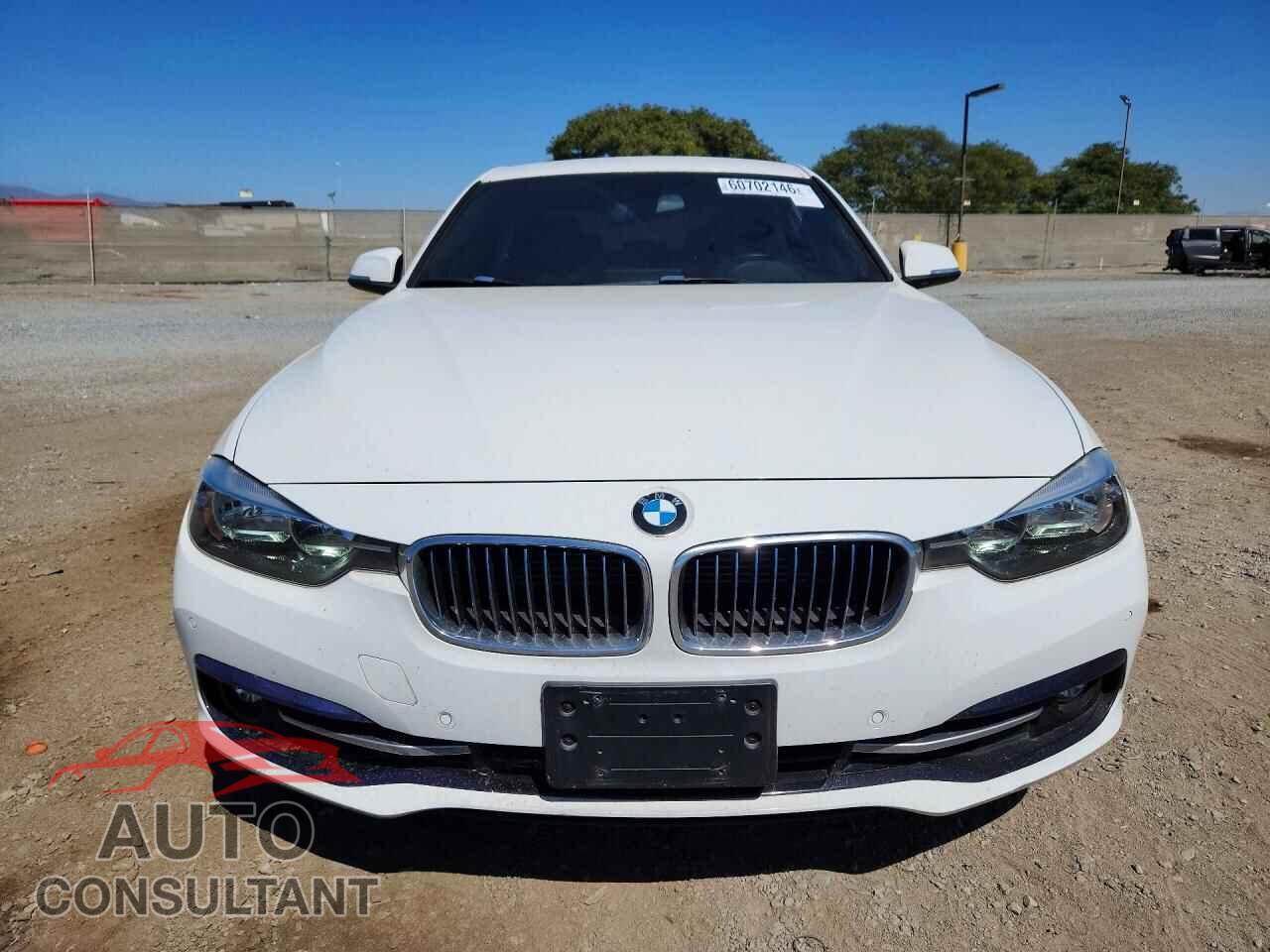 BMW 3 SERIES 2017 - WBA8E1C30HA156896