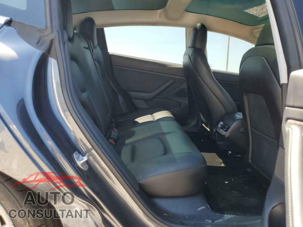 TESLA MODEL 3 2019 - 5YJ3E1EA7KF426679