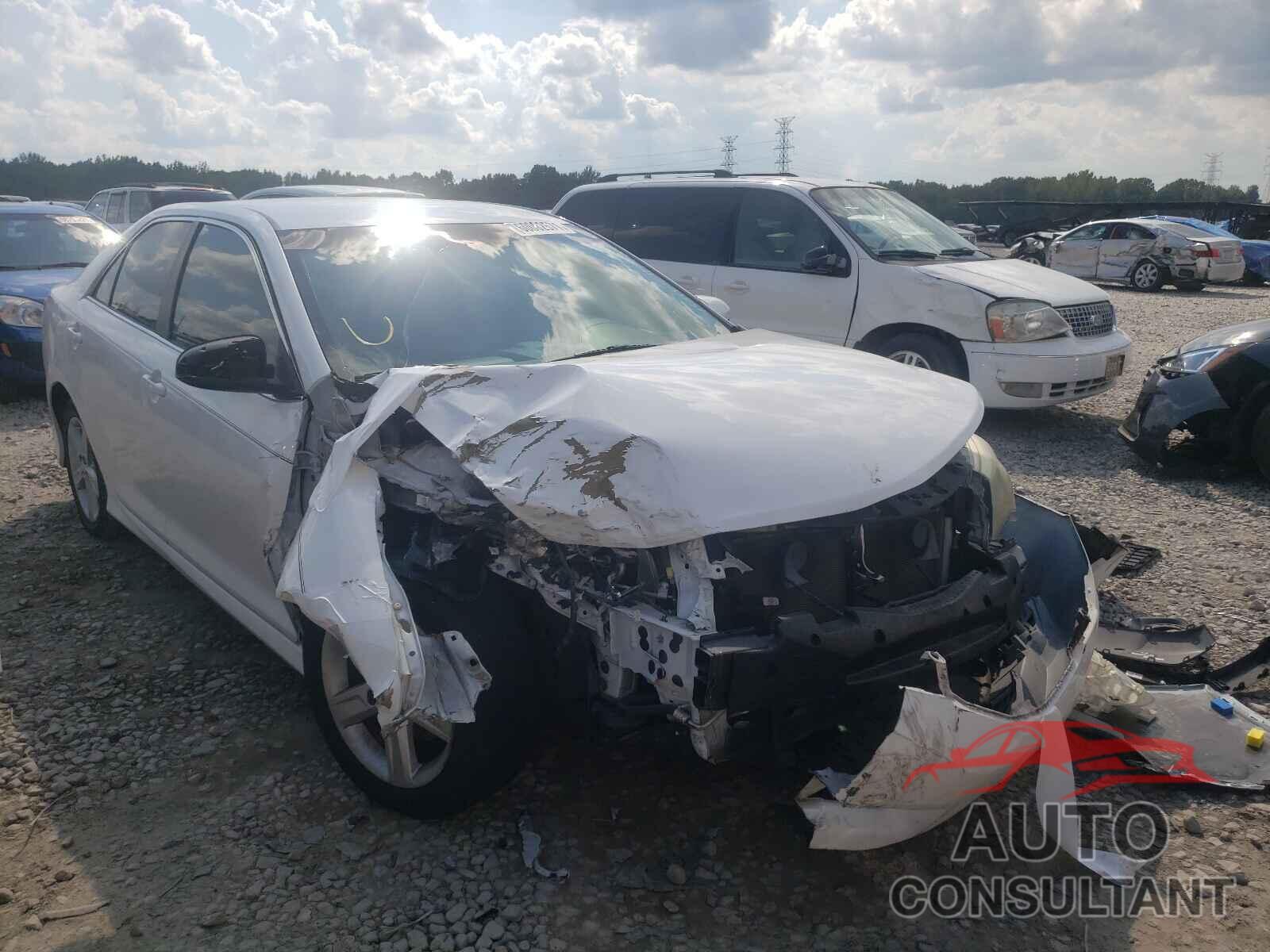 TOYOTA CAMRY 2014 - 4T1BF1FK4EU384026